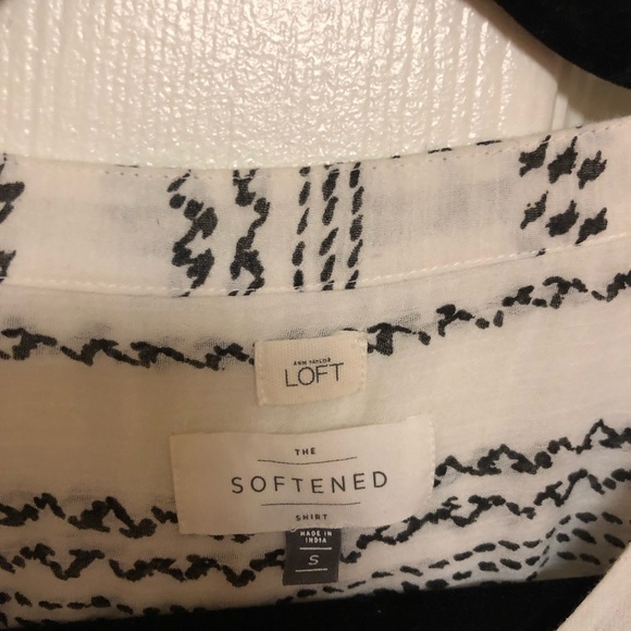 LOFT blouse - Picture 2 of 2